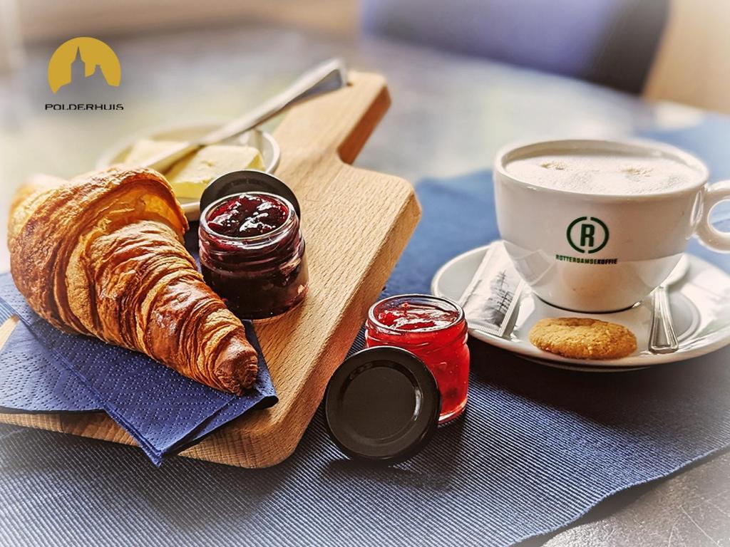 Polderhuis Bed & Breakfast Bergschenhoek エクステリア 写真